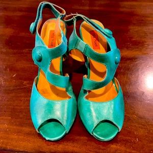 Miz Mooz green sapphire leather heel